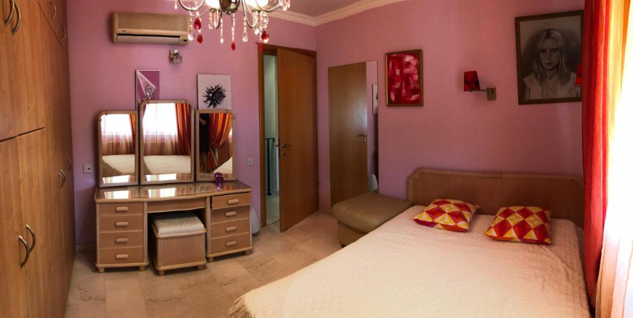Villa Natalia Ayía Nápa Extérieur photo